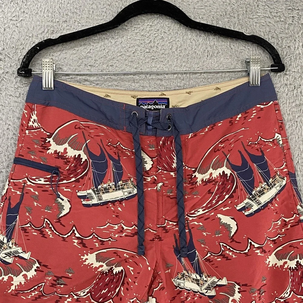 Patagonia Pataloha Board Shorts Mens 30‎ Red Sailing Catamaran Beach Sumer Boat
